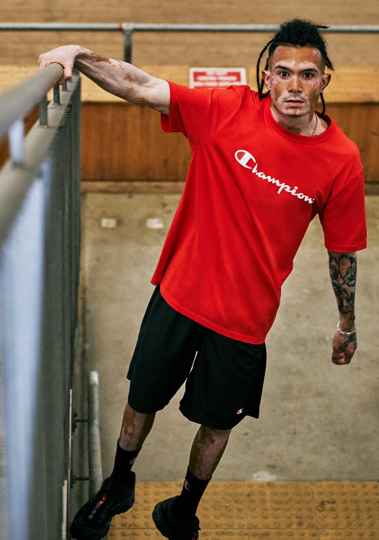 Champion Men's Script Logo Short Sleeve Tee Red