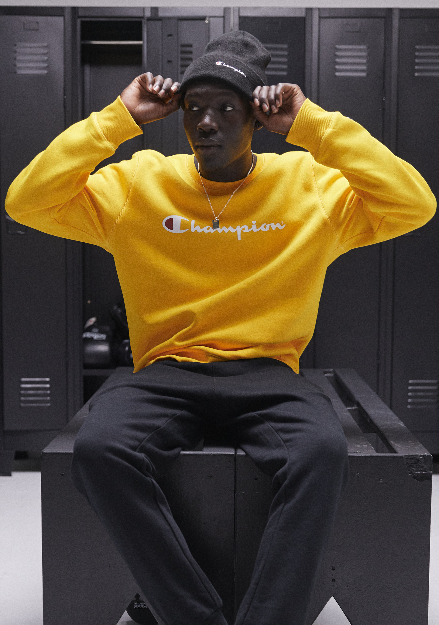 Champion Men’s Script Crew Mango