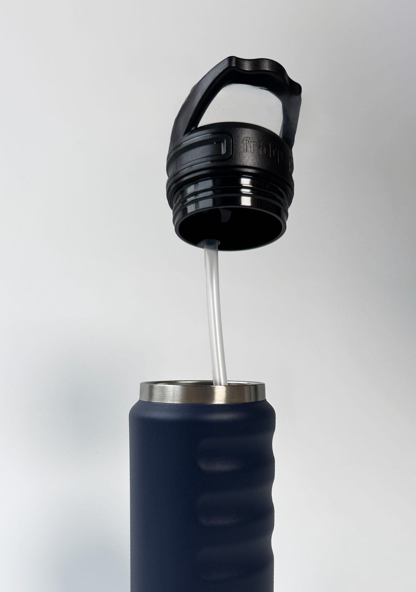 Fridgy 780mL Grip Range Sippy Lid Water Bottle Navy Forge