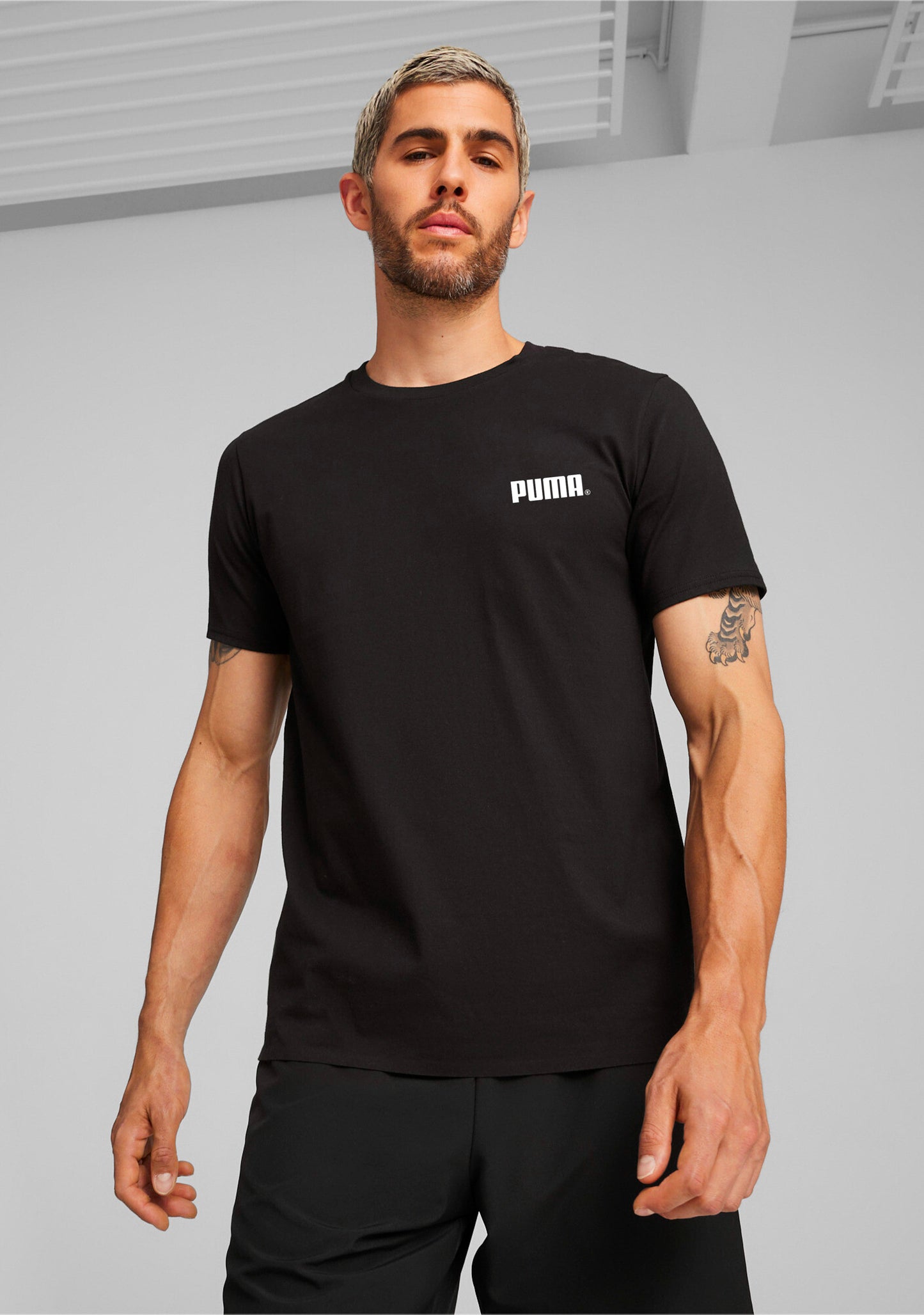 Puma Men’s ESS Small Logo Tee Black