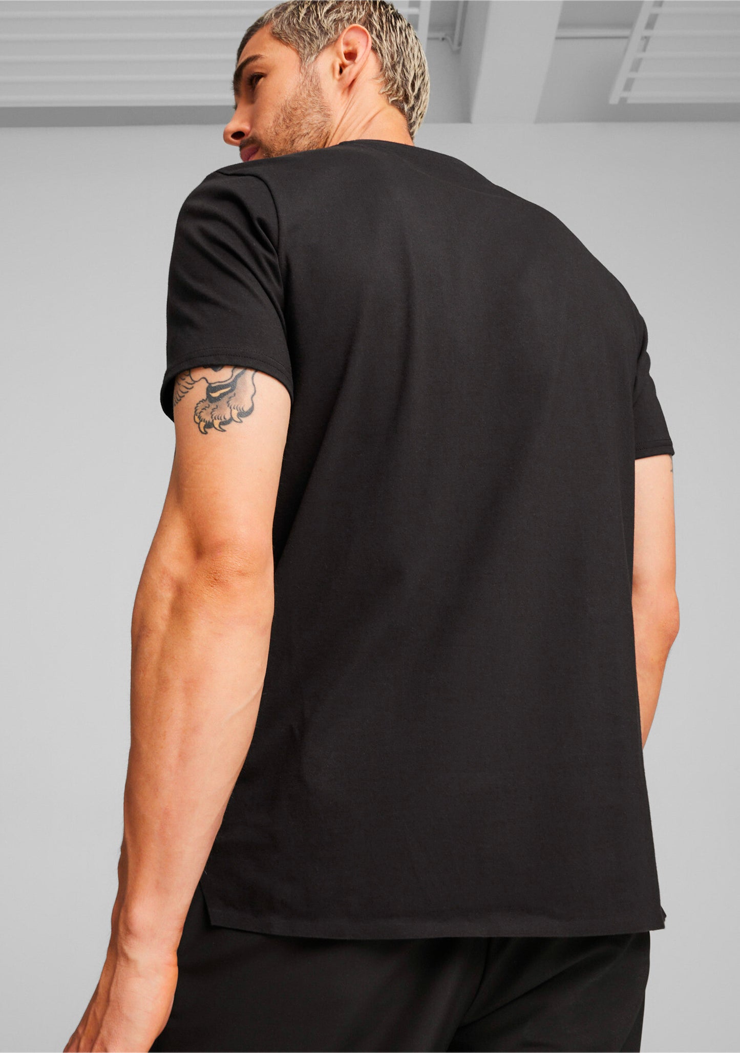 Puma Men’s ESS Small Logo Tee Black