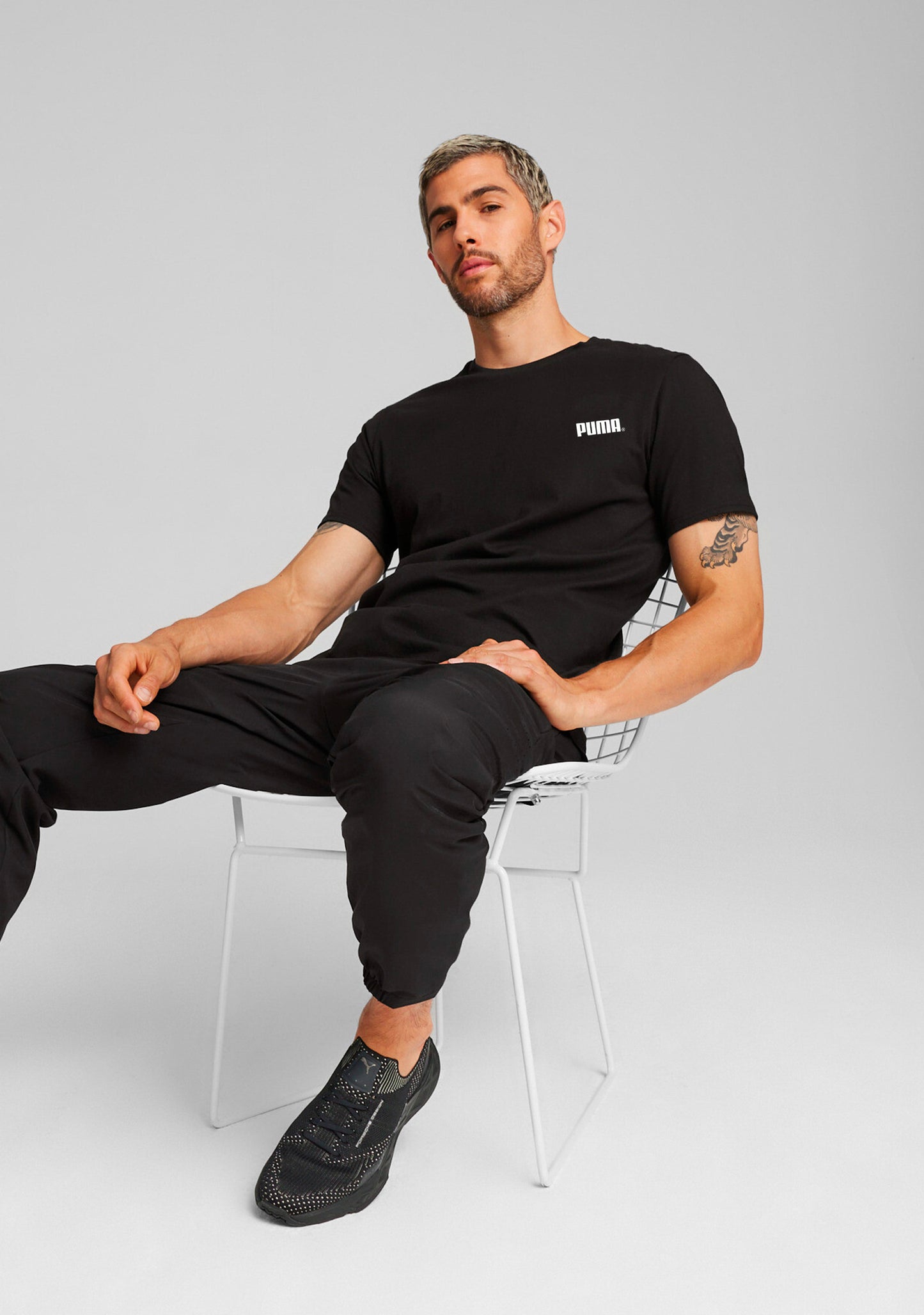 Puma Men’s ESS Small Logo Tee Black