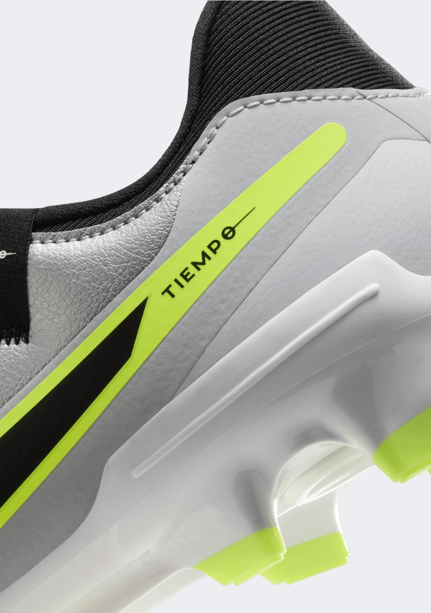 Nike Men's Tiempo Legend 10 Academy