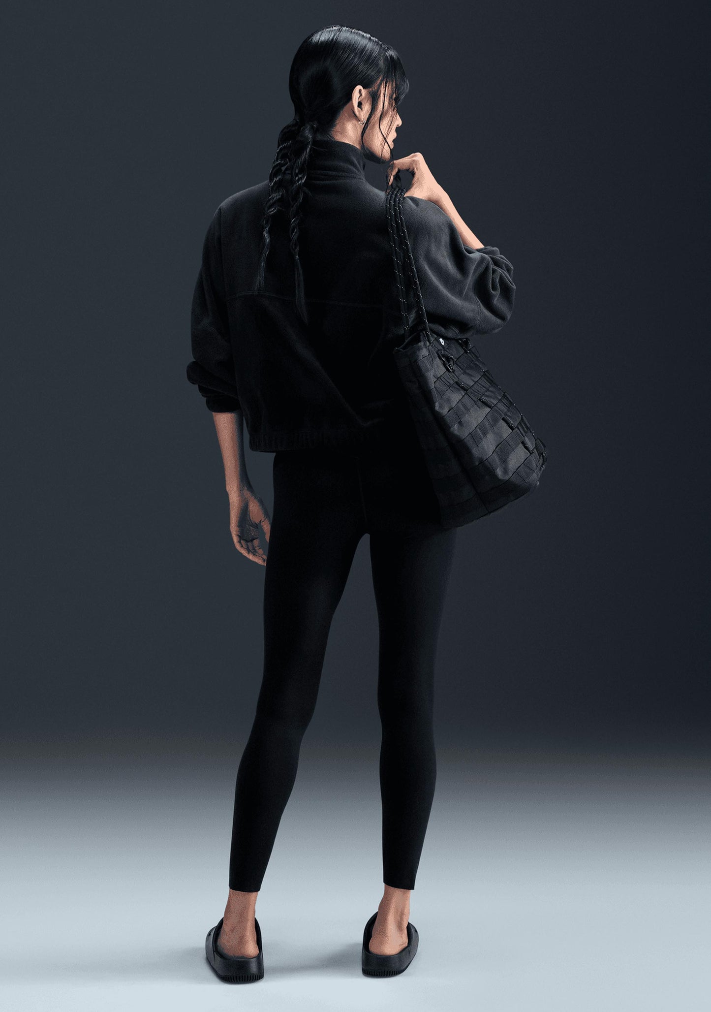 Nike Women's Therma Fit Oversized 1/2-Zip Polar Fleece Top