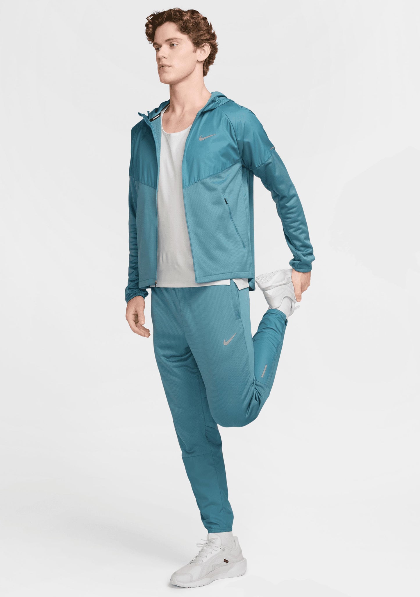 Nike Men's Sphere Miler Therma Fit Jacket