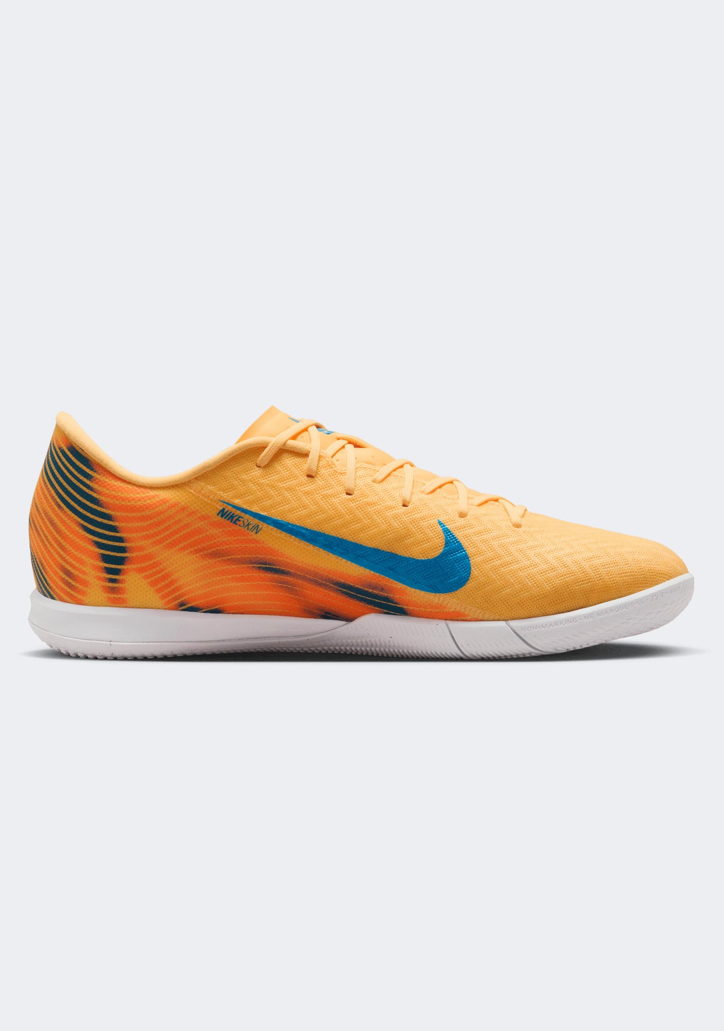 Nike Men's Mercurial Zoom Vapor 16 Academy Kylian Mbappe IC