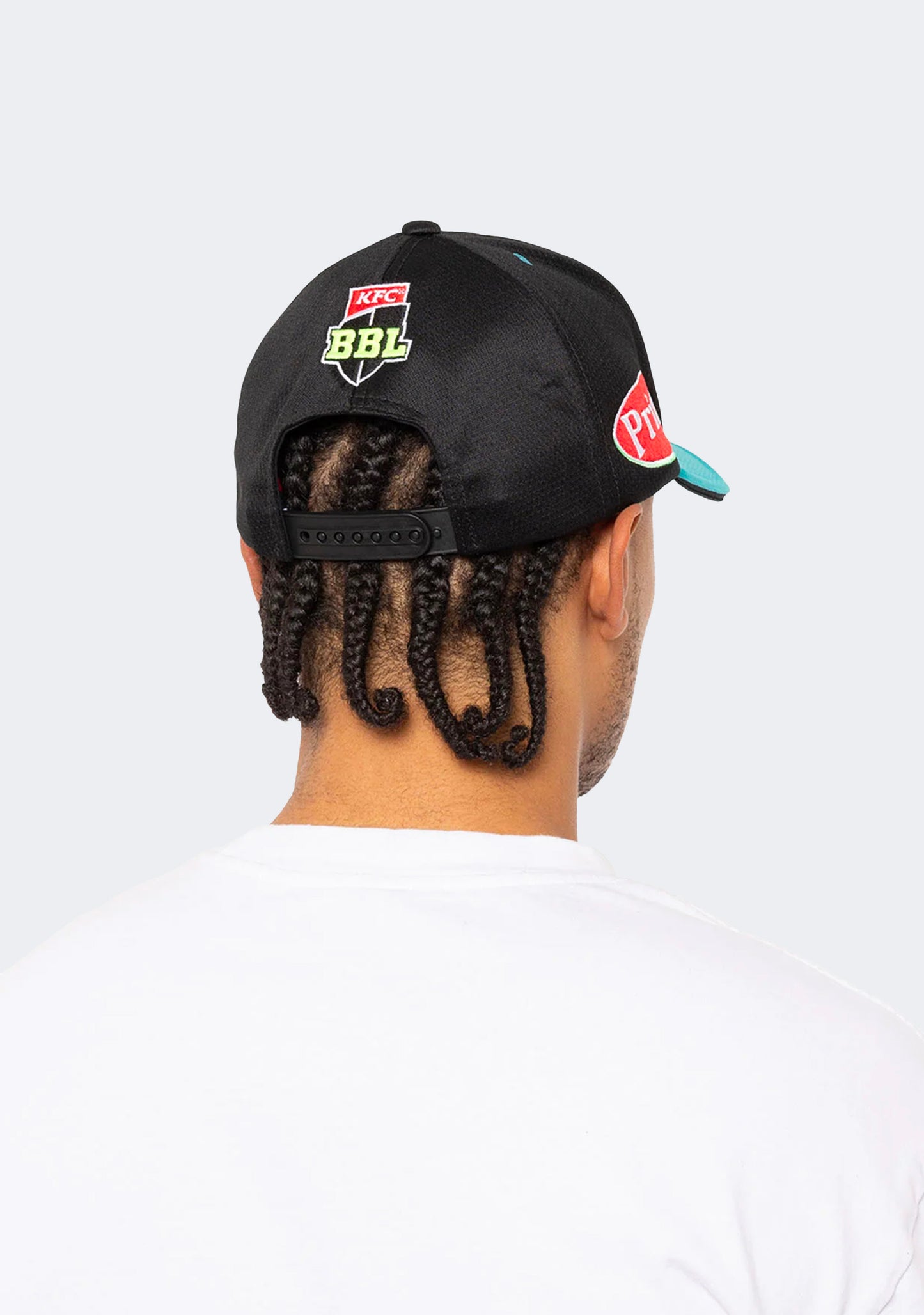 Mitchell & Ness BBL Brisbane Heat On Field Cap