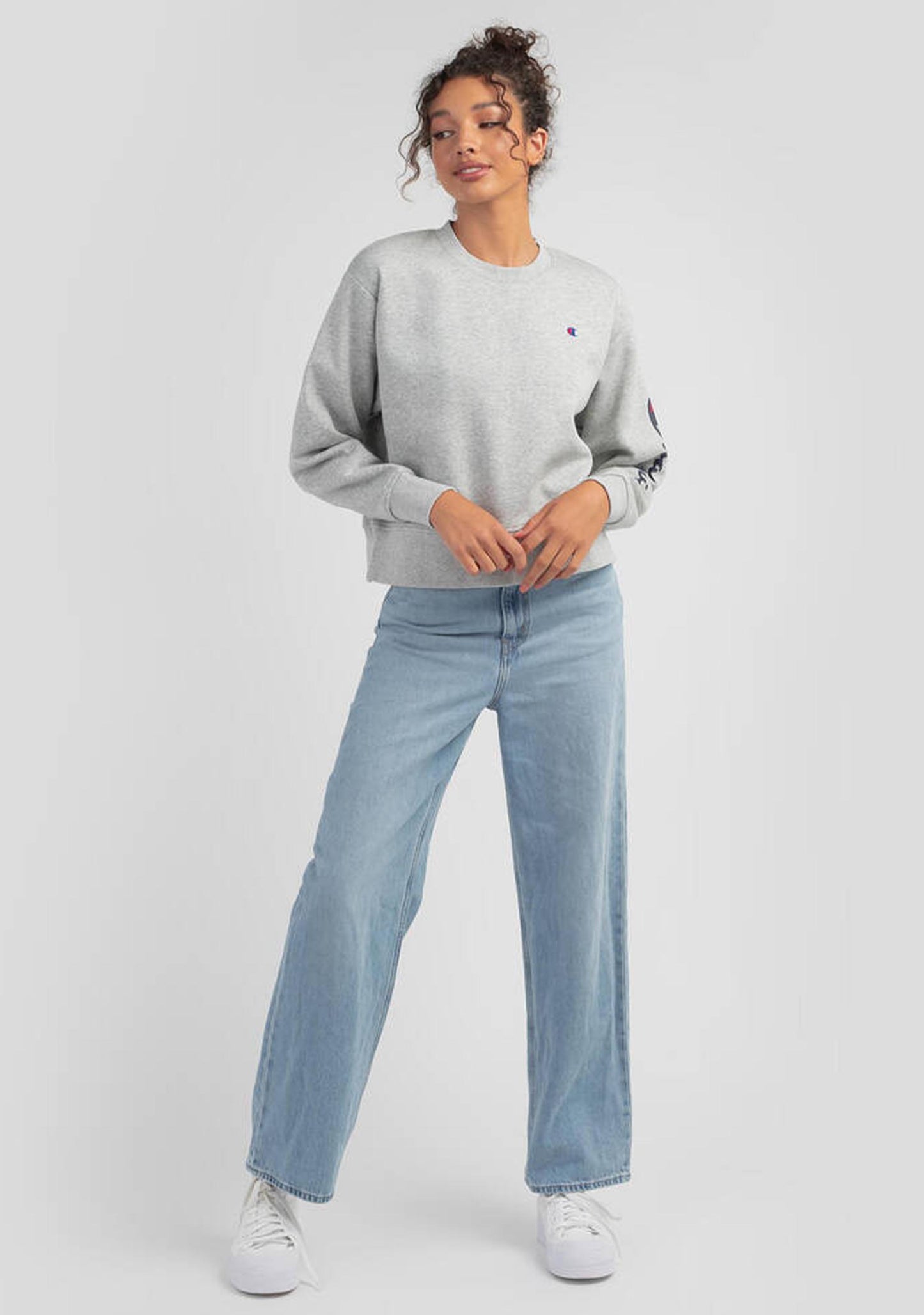Champion Womens Sporty Graphic Crop Crew