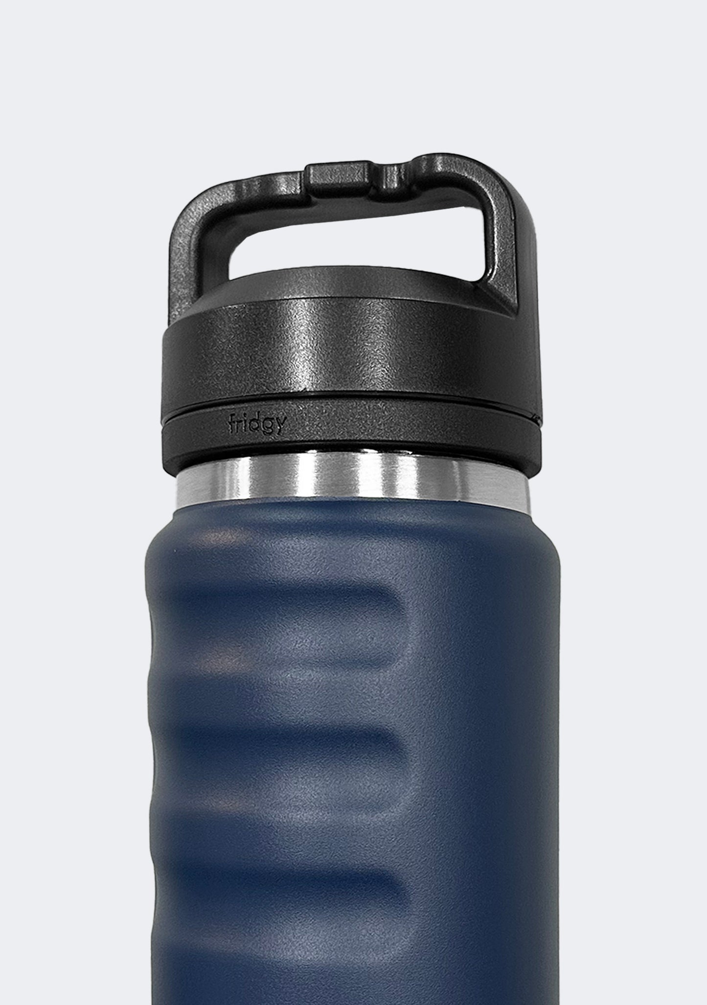 Fridgy 780mL Grip Range Dual Lid Water Bottle Navy