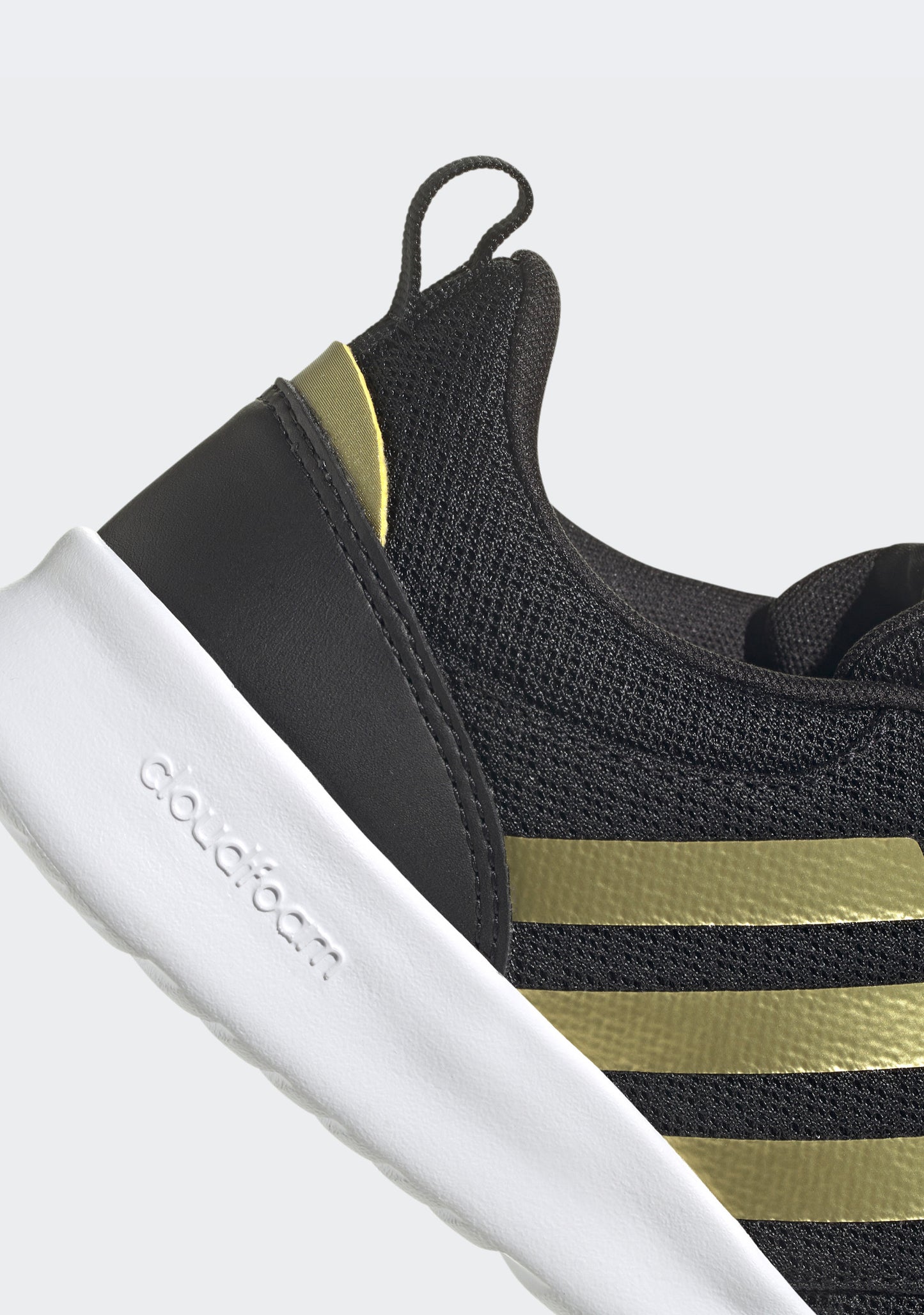 Adidas Women's Qt Racer 2.0