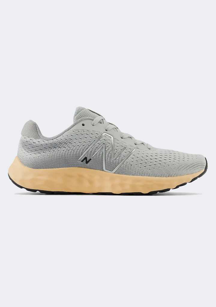 New Balance Women's 520v8