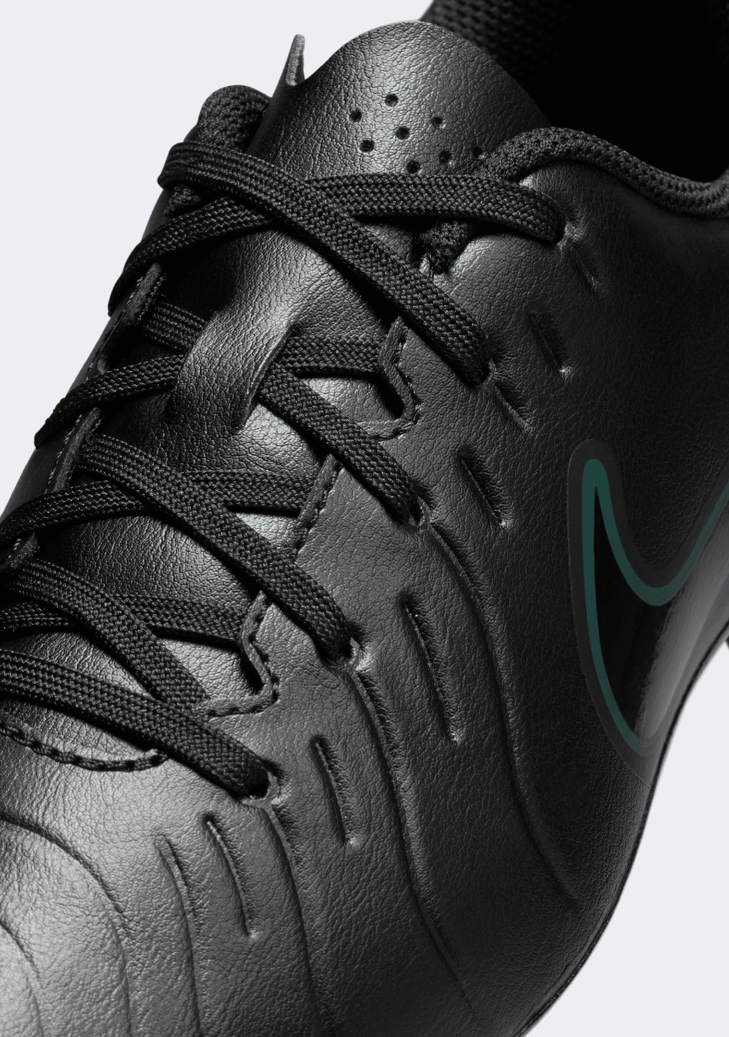 Nike Kids' Tiempo Legend 10 Club