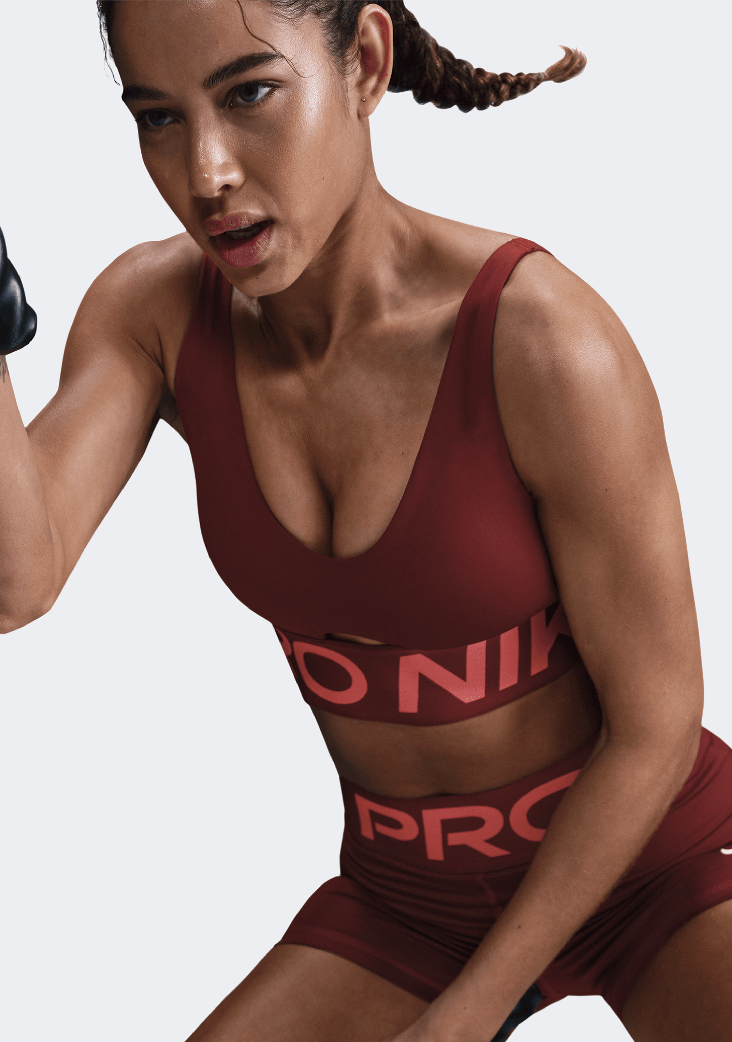 Nike Pro Women's Indy Plunge Sports Bra