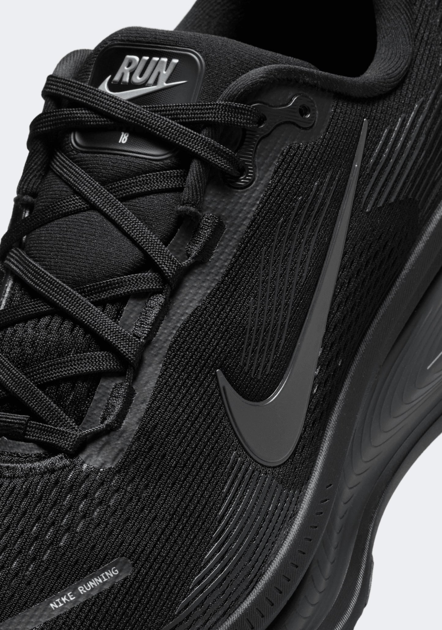 Nike Men's Vomero 18