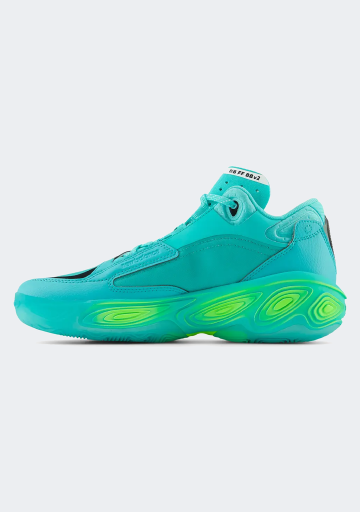 New Balance Men's Fresh Foam BB V2 Basketball Shoes
