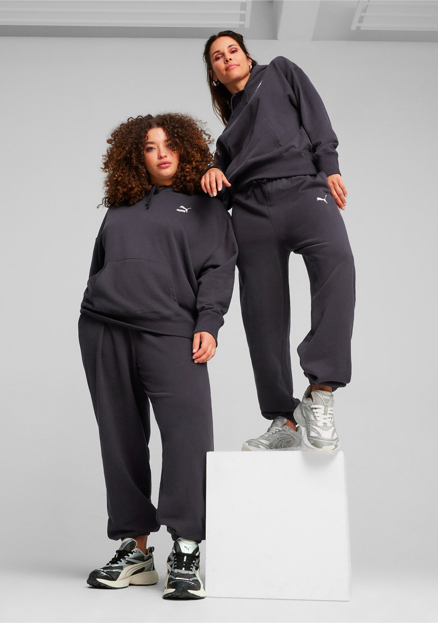 Puma Women's Puma Relaxed Sweatpants Grey