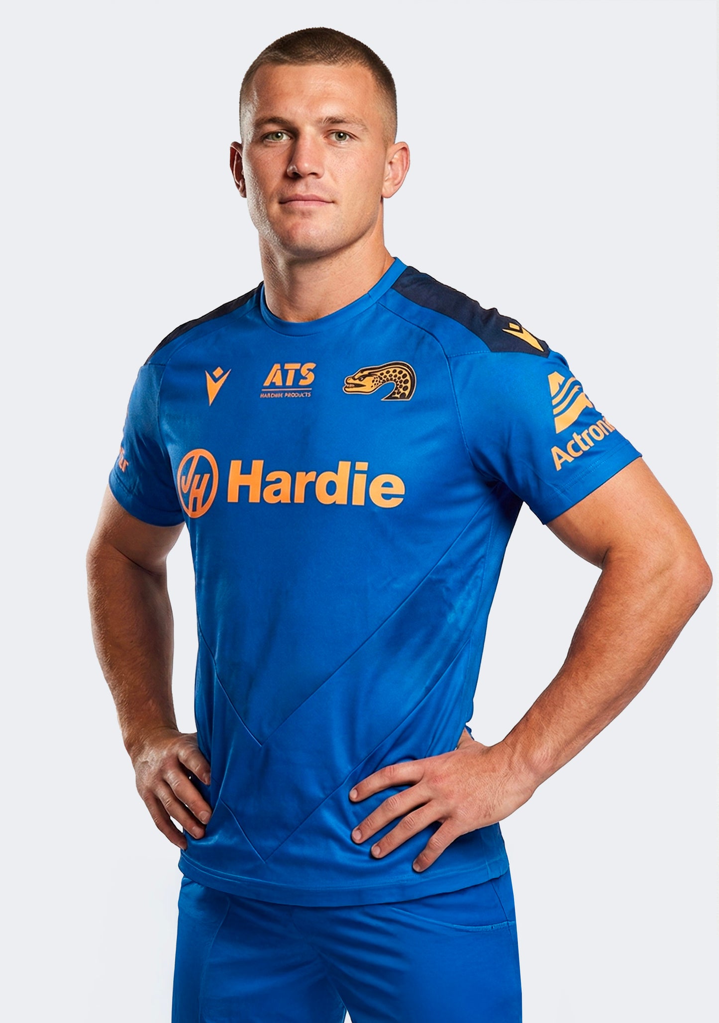 Macron Men's Parramatta Eels 2025 Players Training Shirt