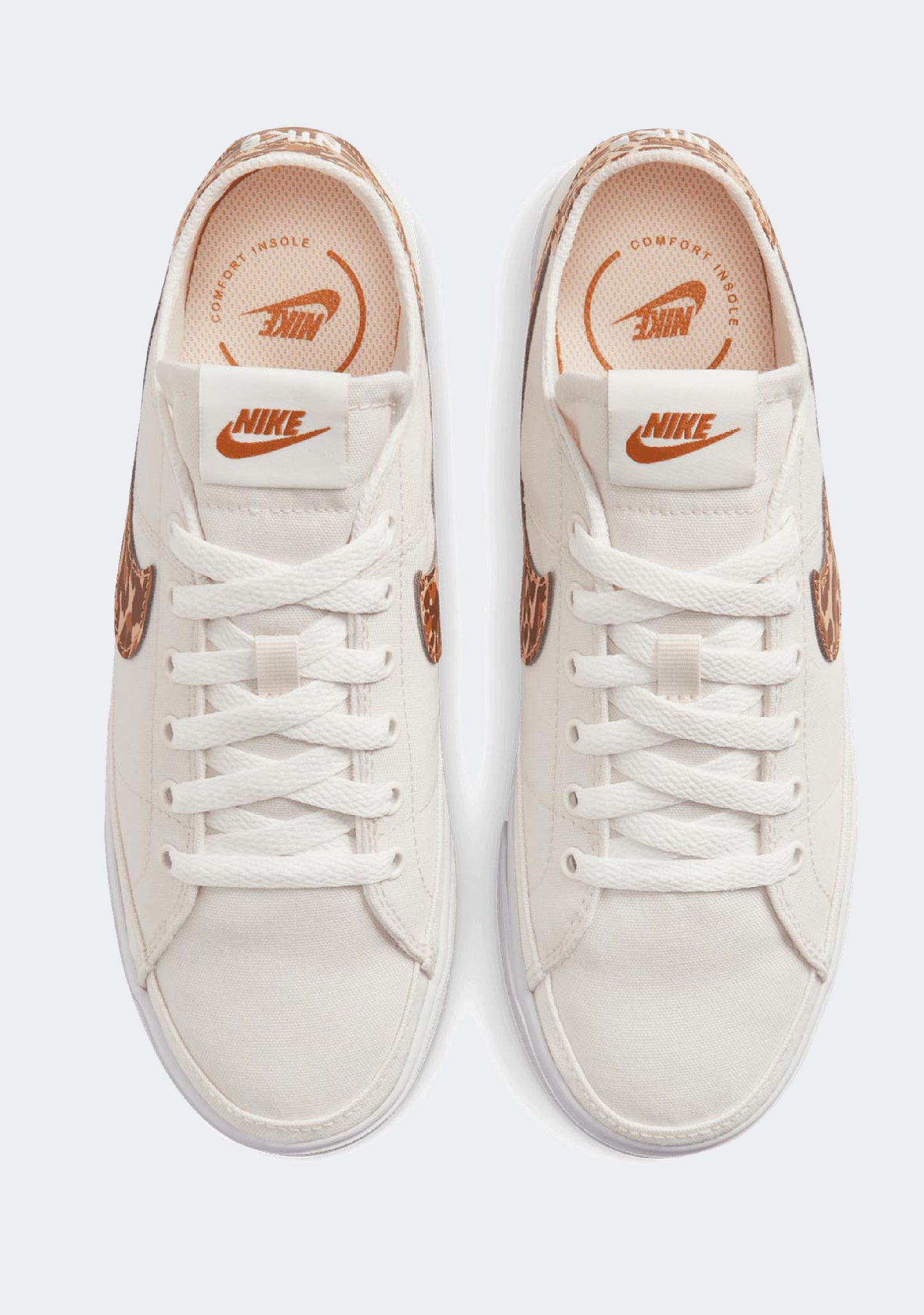 Nike Women’s Court Legacy Canvas