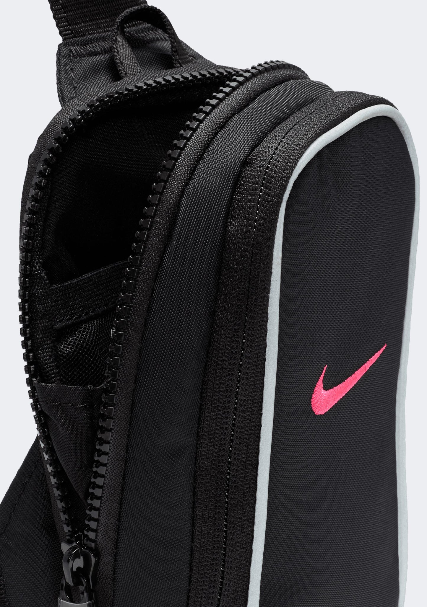 Nike Sportswear Essentials Crossbody Bag (1L)
