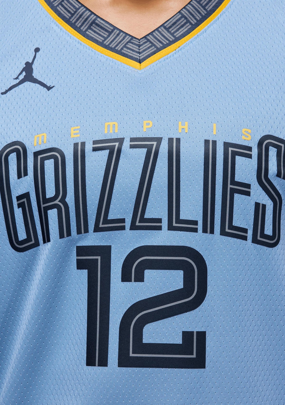 Nike Men's Memphis Grizzlies 22/23 Ja Morant Statement Edition Swingman NBA Jersey