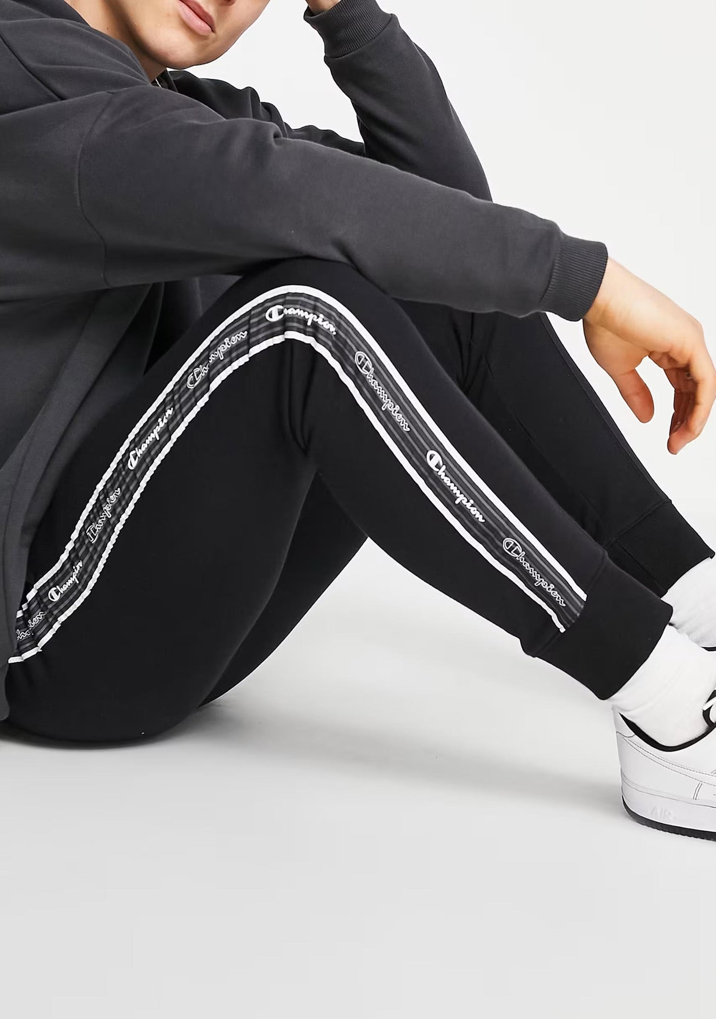 Champion Men's EU Rochester Taping Pants