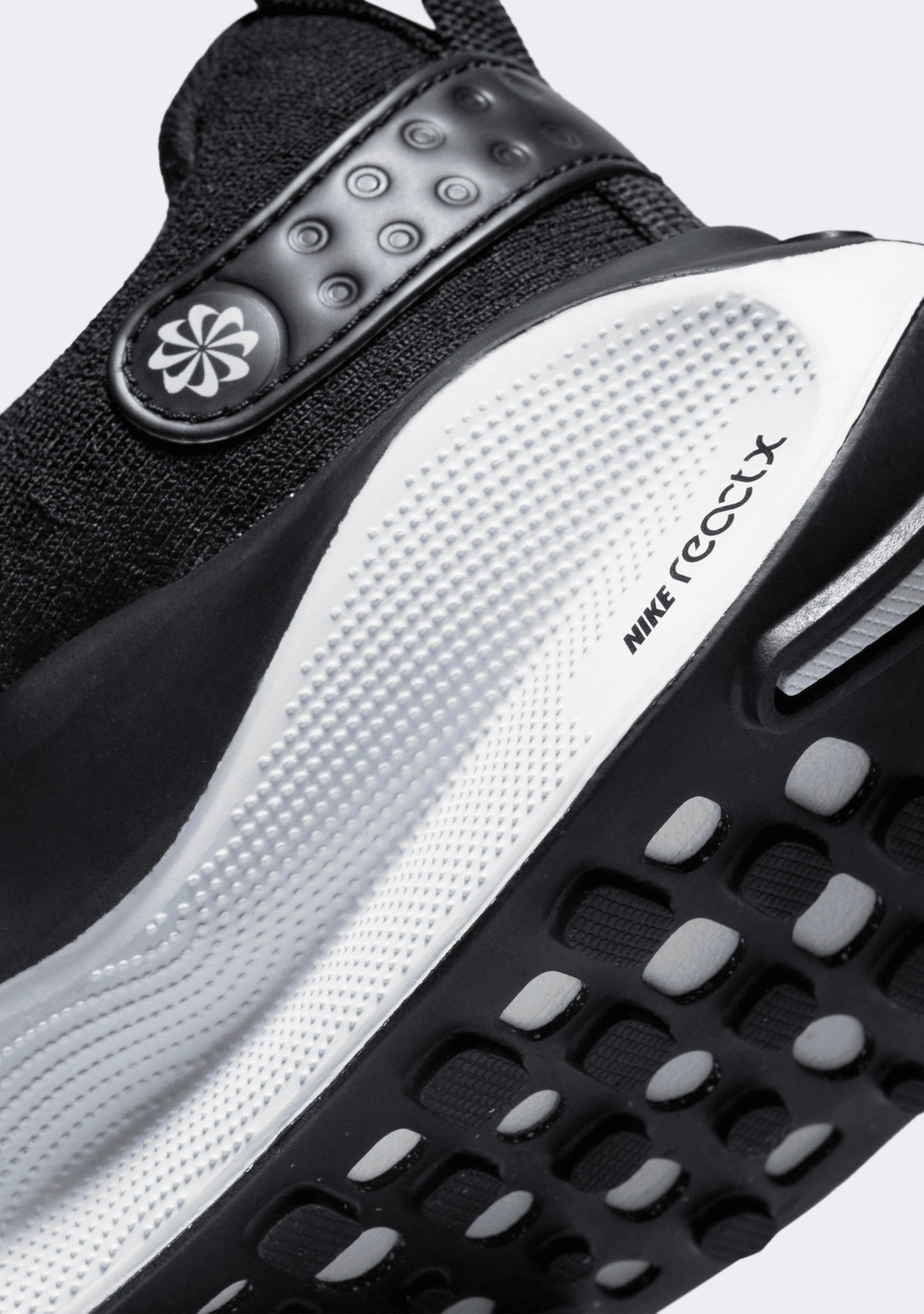 Nike Women's ReactX Infinity Run 4