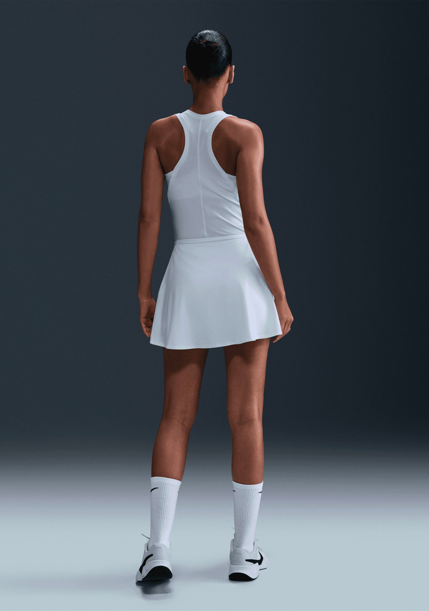 Nike Victory Women's Dri-FIT Short Flouncy Tennis Skirt