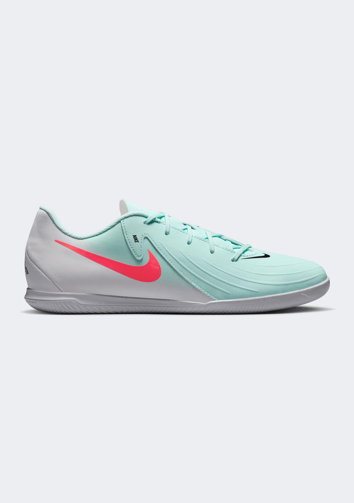 Nike Men's Phantom GX II Club IC