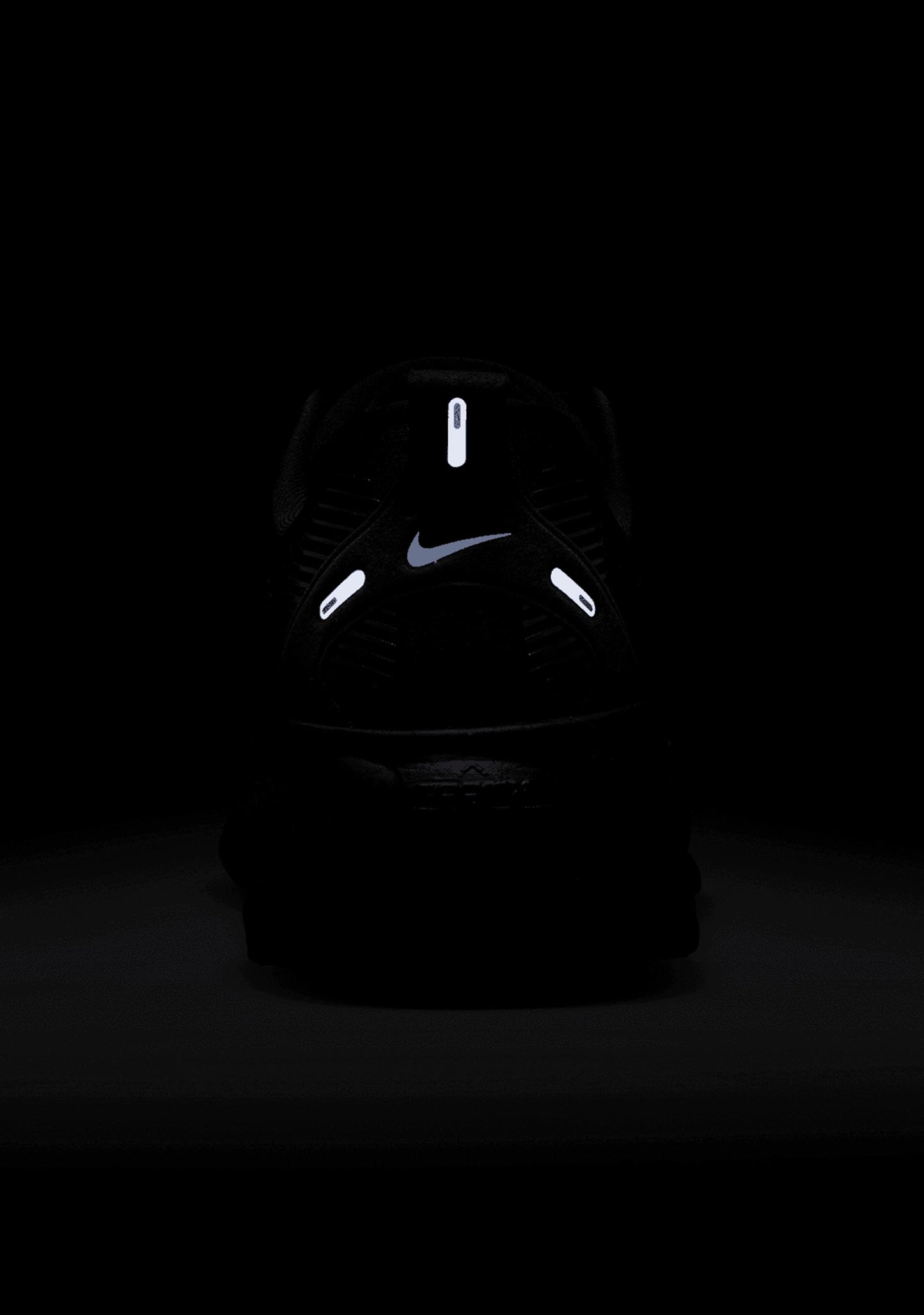 Nike Men's Vomero 18