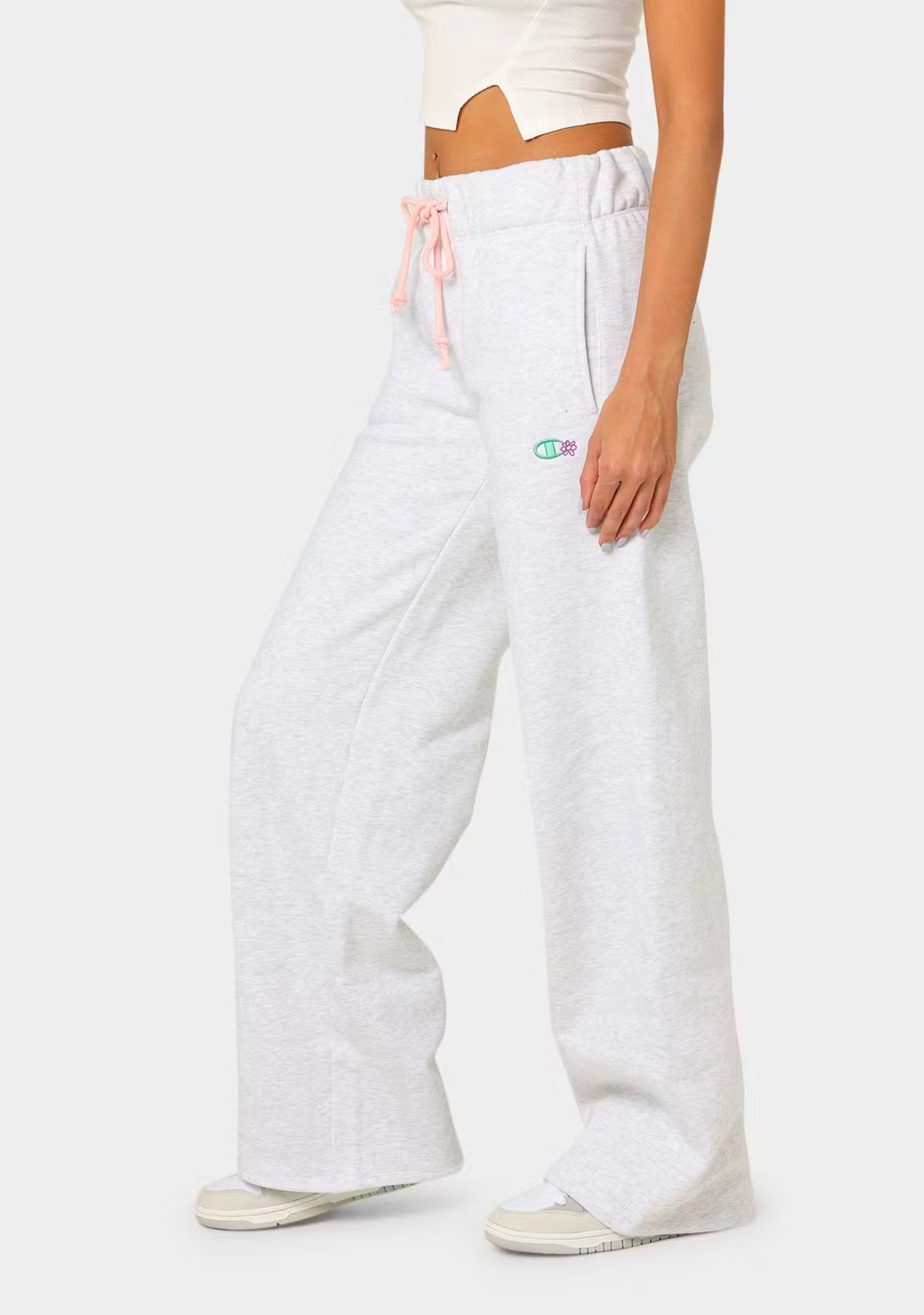 Champion Women's Reverse Weave Daisies Puddle Track Pants