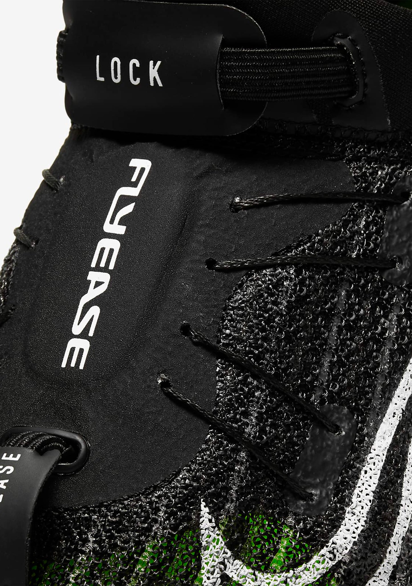 Nike Women’s Air Zoom Tempo Next% Flyease