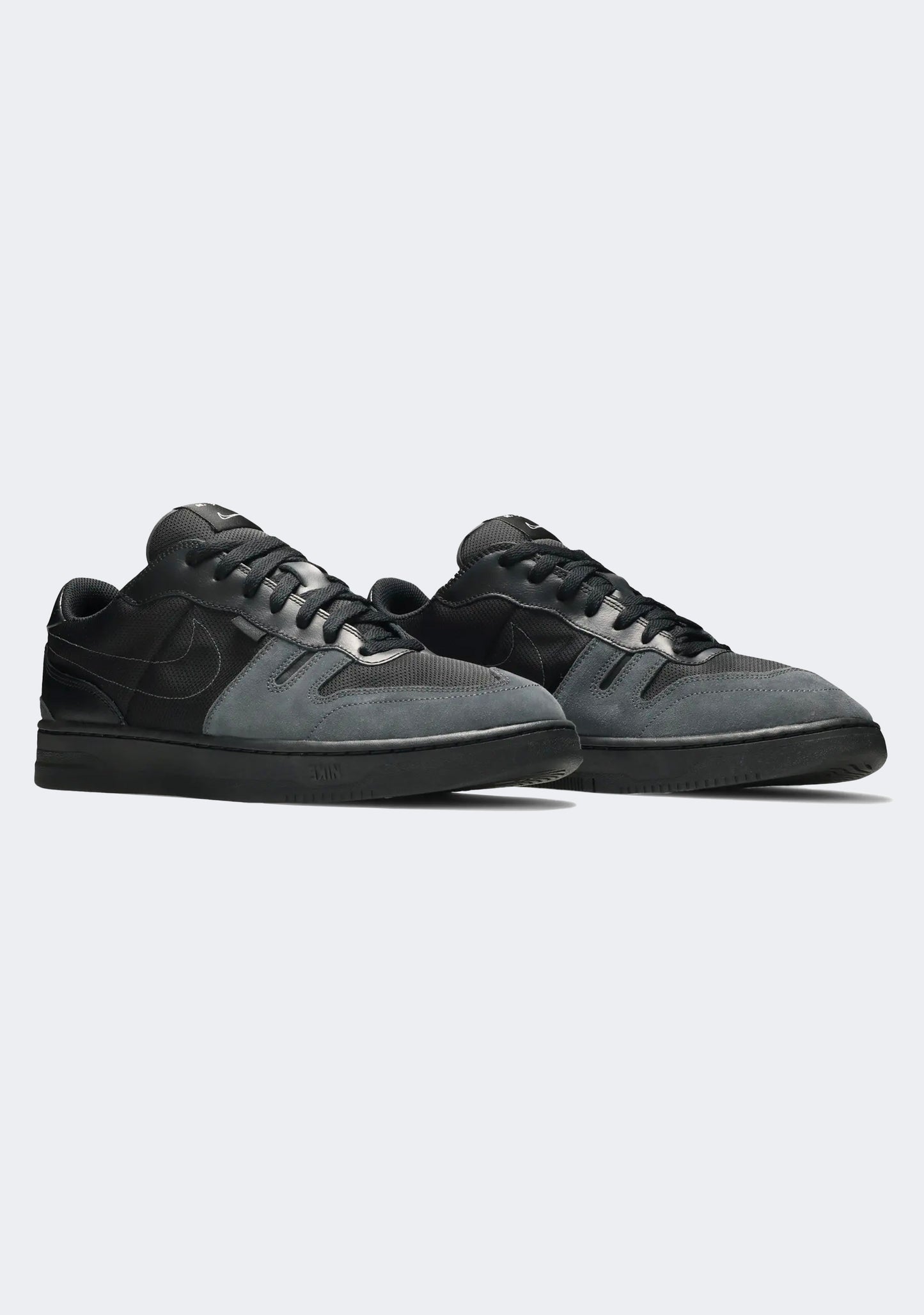 Nike Men's Squash Type