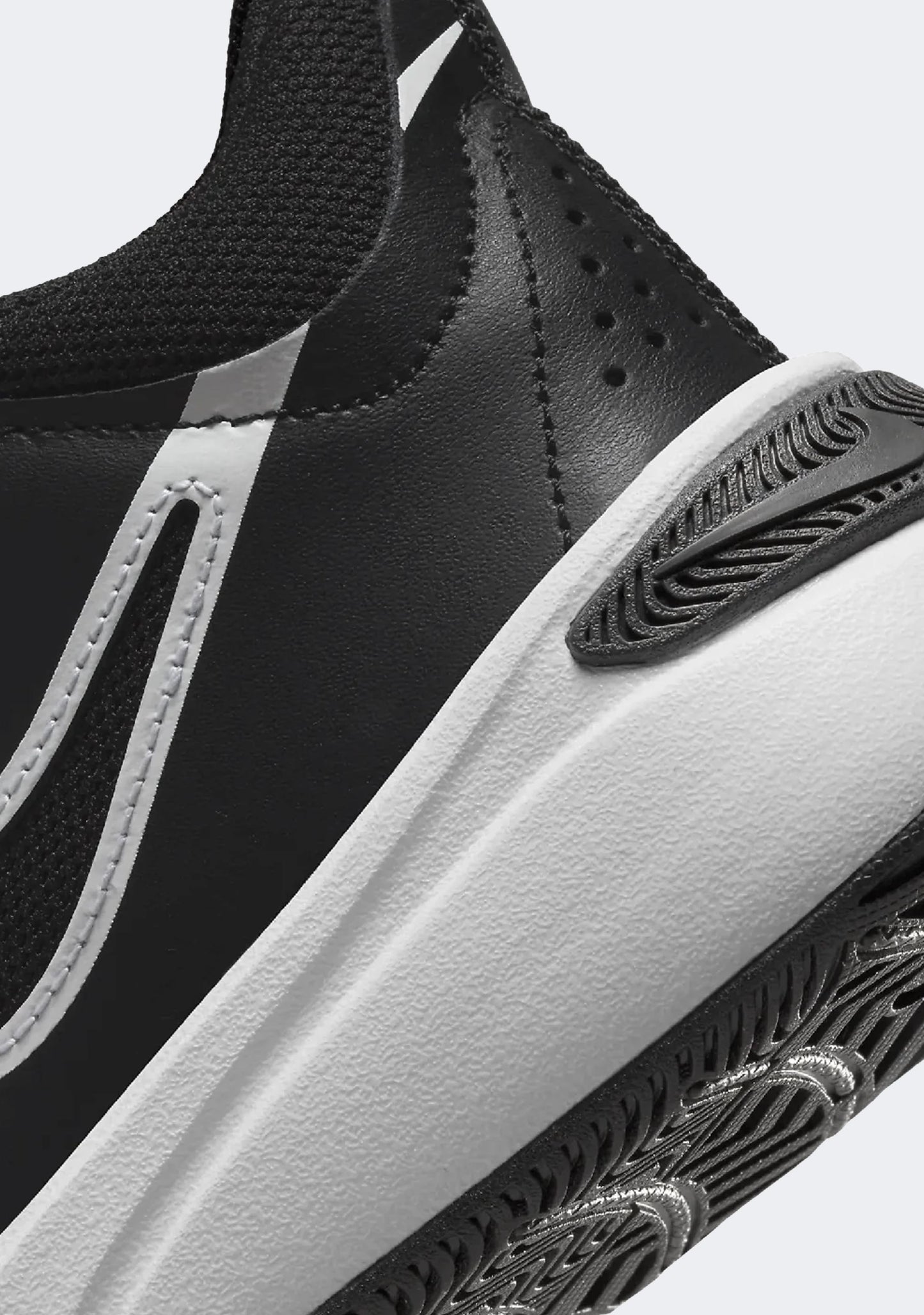 Nike Junior Team Hustle D 11 GS