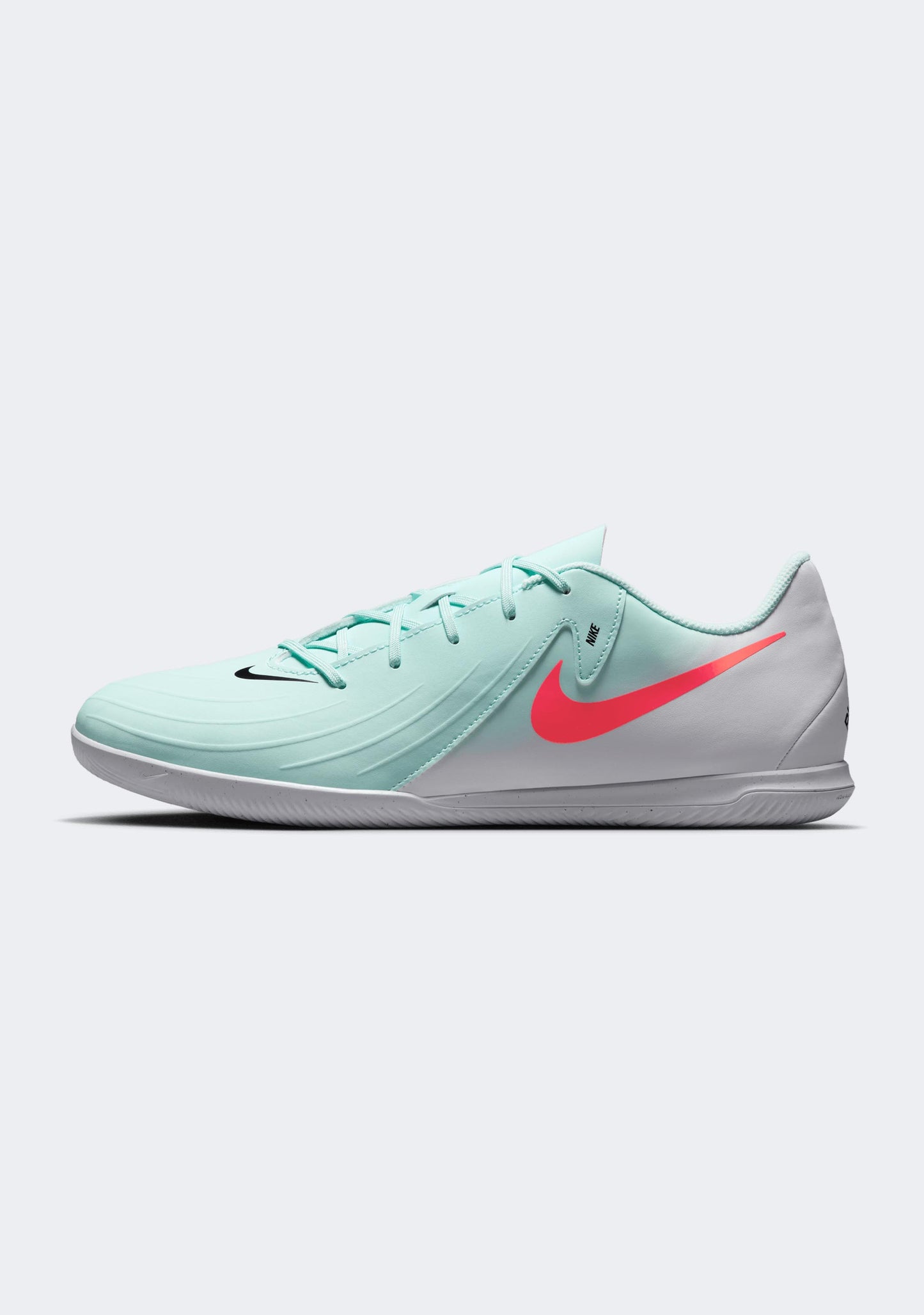 Nike Men's Phantom GX II Club IC