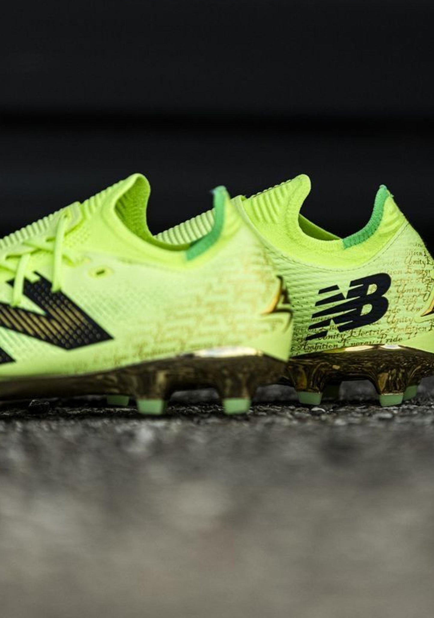 New Balance Men's Furon V7+ PRO FG