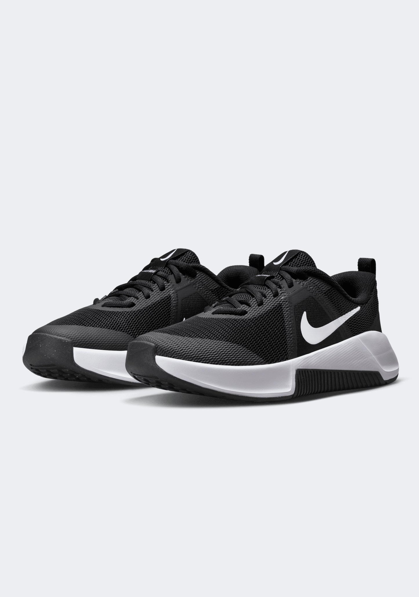 Nike Women's MC Trainer 3