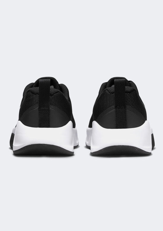 Nike Women's MC Trainer 3