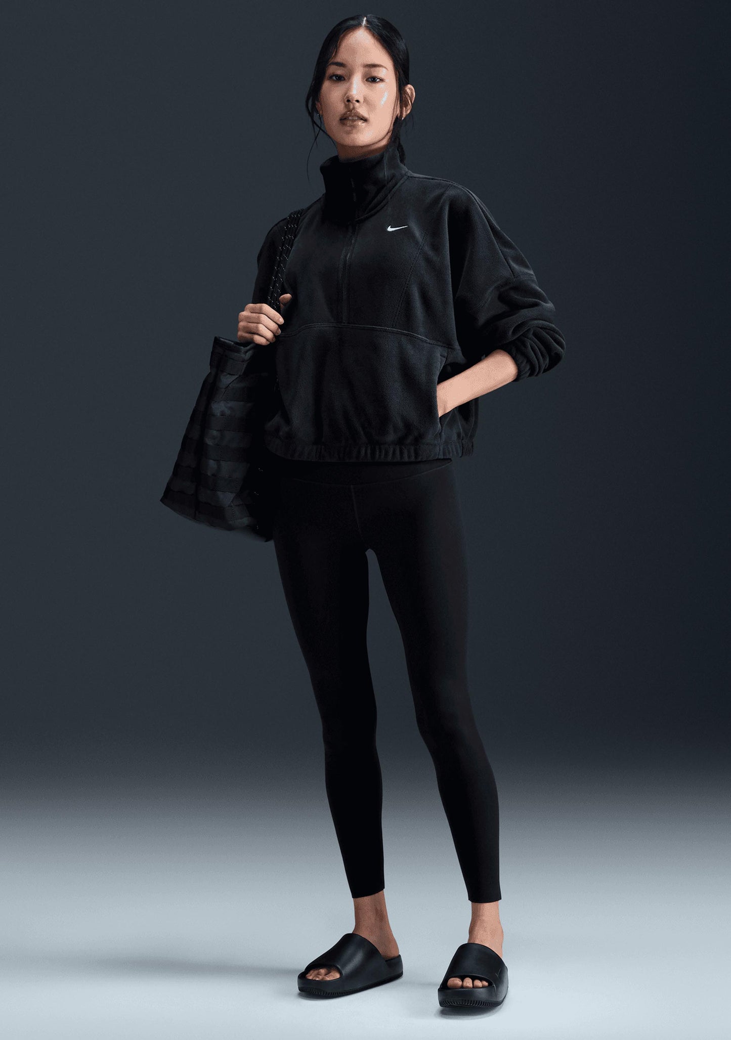 Nike Women's Therma Fit Oversized 1/2-Zip Polar Fleece Top