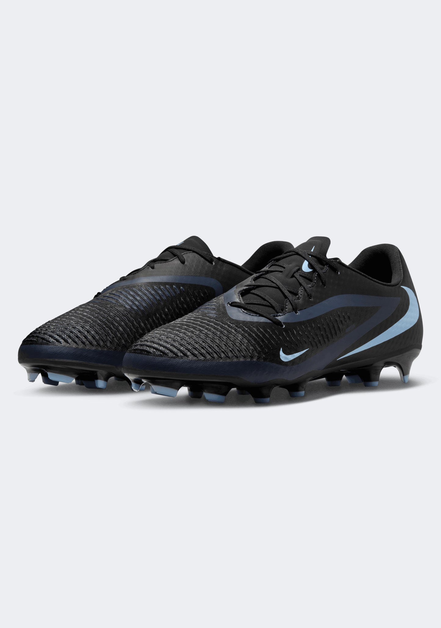 Nike Men's Phantom 6 Low Academy FG/MG