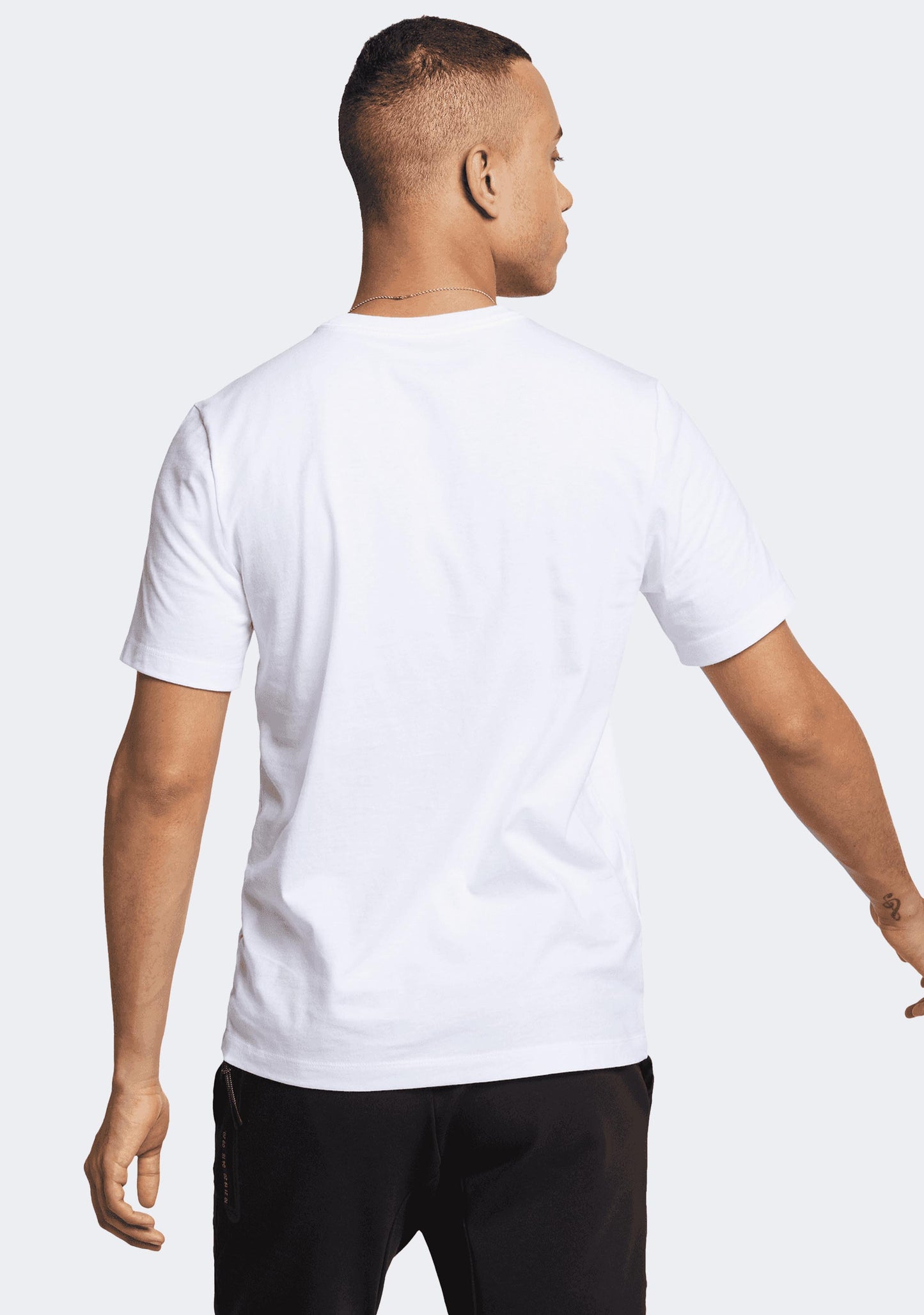 Nike Men's Sportswear Icon Futura Tee