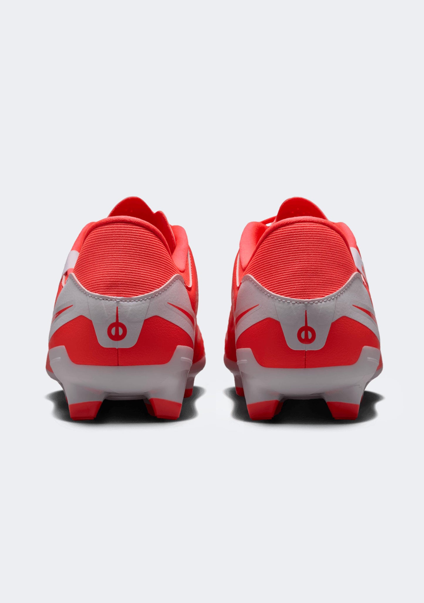 Nike Men's Tiempo Legend 10 Academy FG/MG Boots