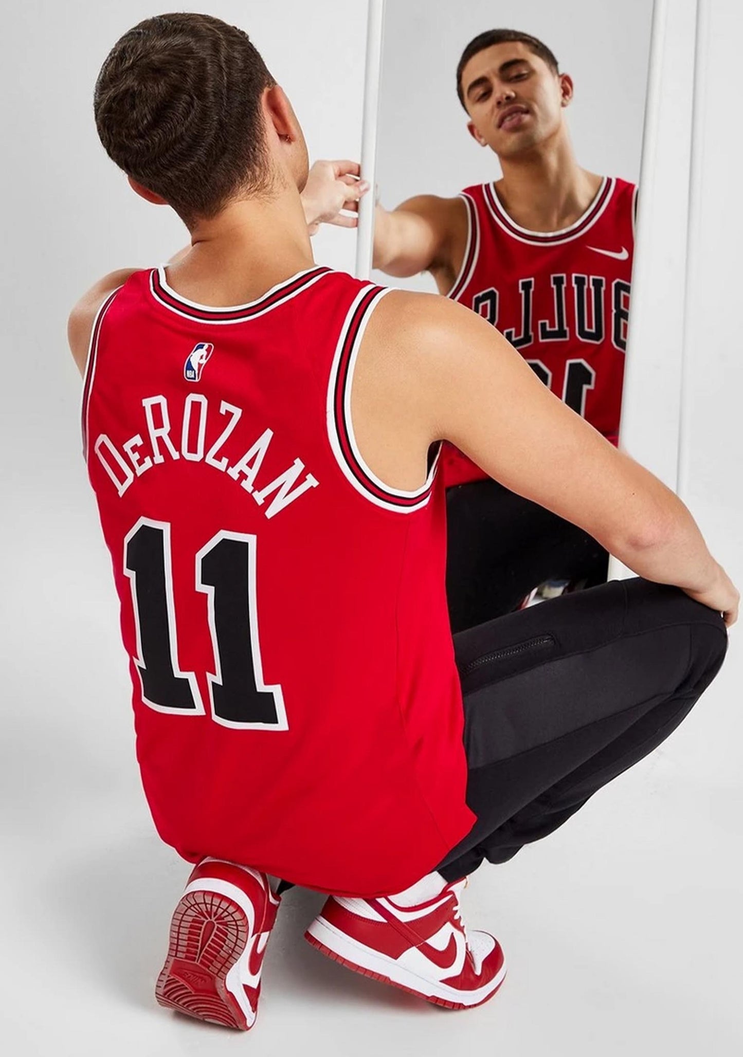 Nike Mens Chicago Bulls Icon Edition 22/23 <br> DN2000 658