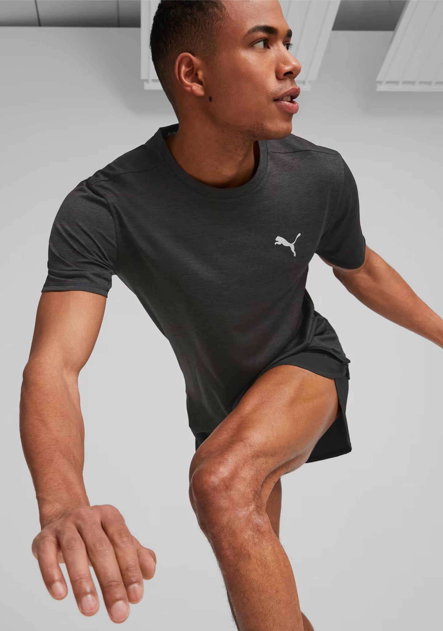 Puma Men's Run Favourite Heather Running Tee