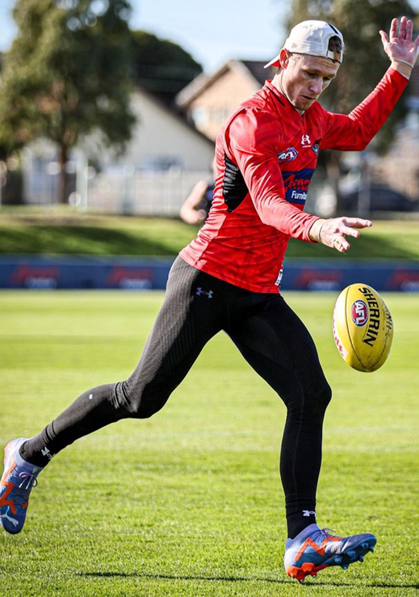 Under Armour Mens Essendon Long Sleeve Guernsey