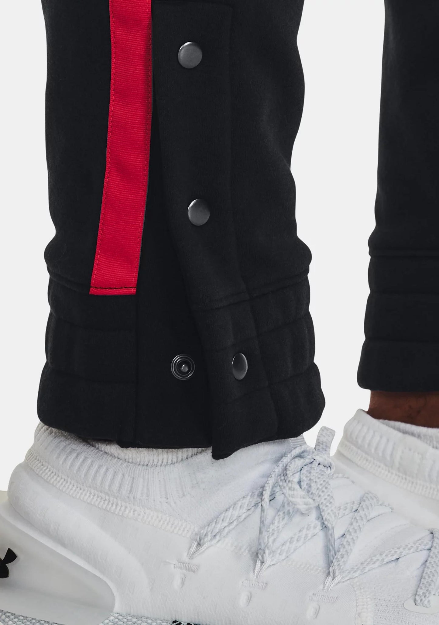Under Armour Mens Essendon Accelerate Jogger Pants