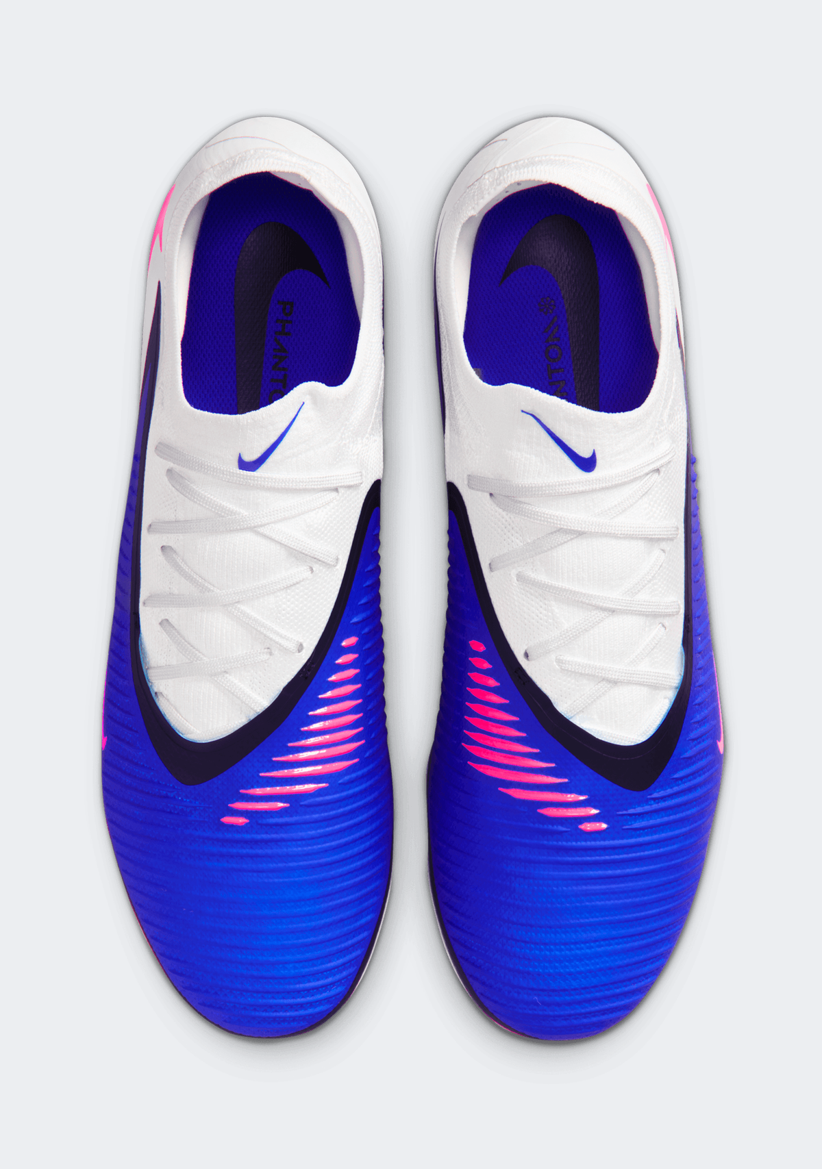 Nike Phantom 6 Low Pro Firm Ground Football Boots