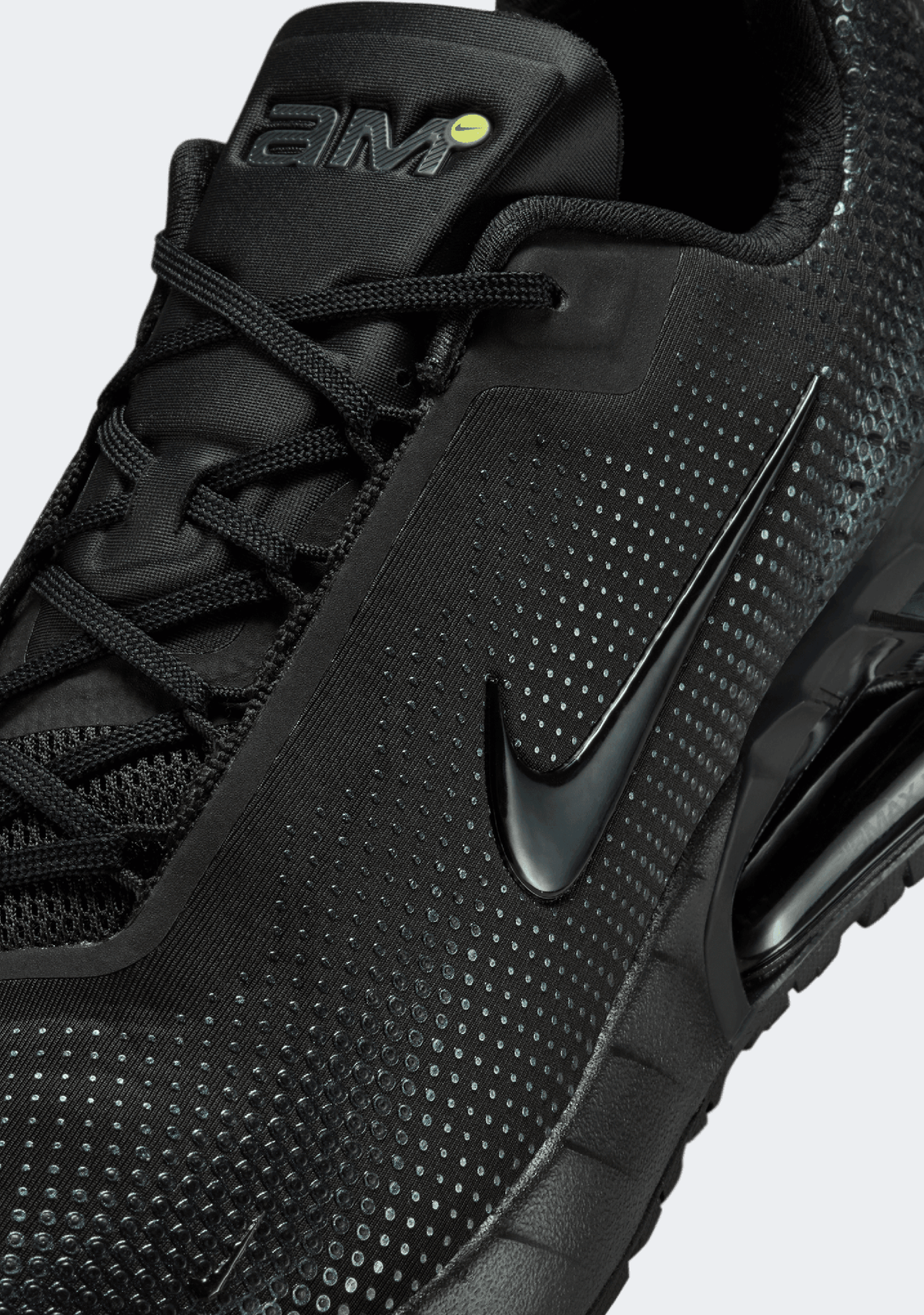 Nike Men’s Air Max Phoenix