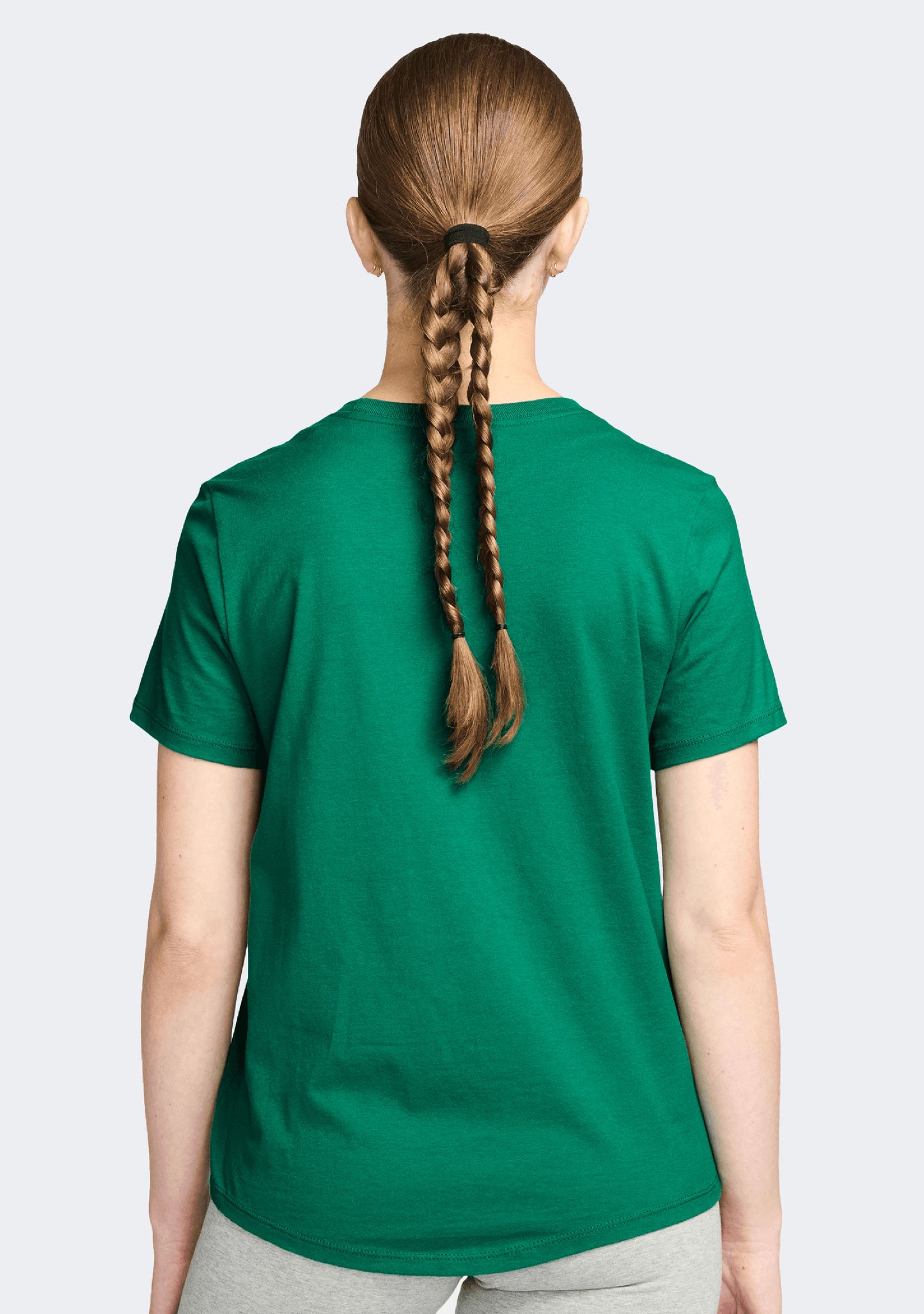 Nike Women's Sportswear Essentials Club Tee