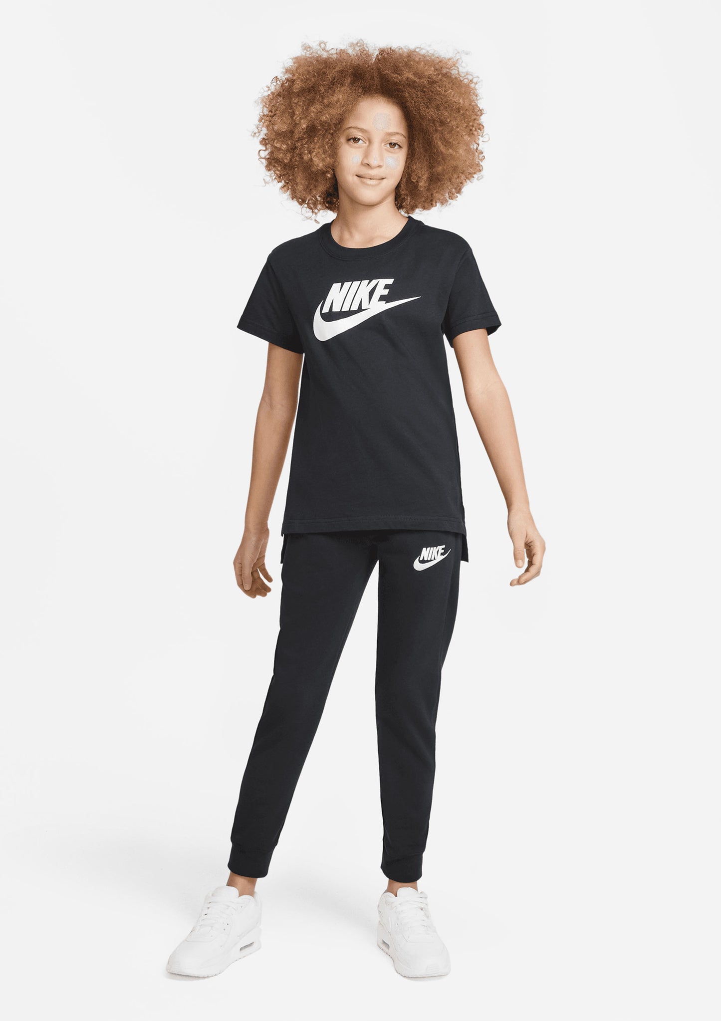 Nike Girl’s Basic Futura Tee Black