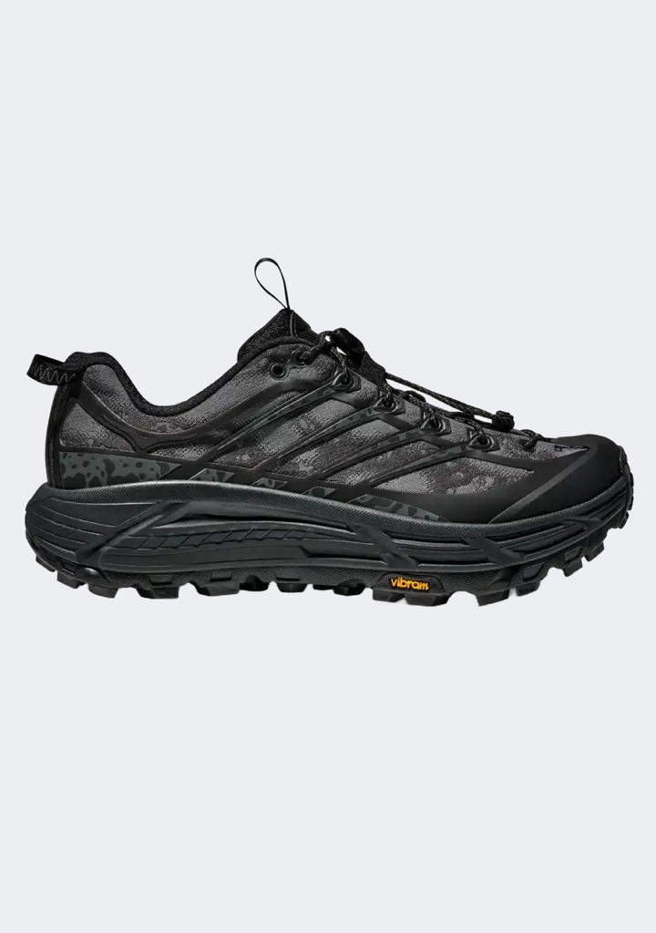 Hoka Stealth/Tech Mafate Three2
